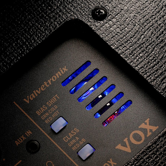 Обзор Vox VT40X | A&T Trade